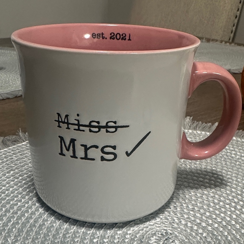 Pink and White Mrs Mug